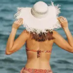 Hvad skal jeg have med på ferien? 5 ting der giver det helt rigtige, afslappede ferielook